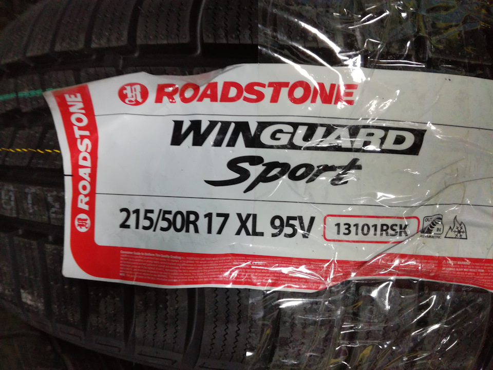ROADSTONE winguard sport 215/50/17 XL 95V 4