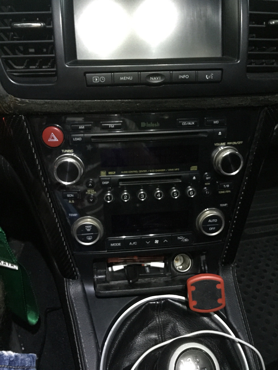 Установка штатної Магнітоли McIntosh 4
