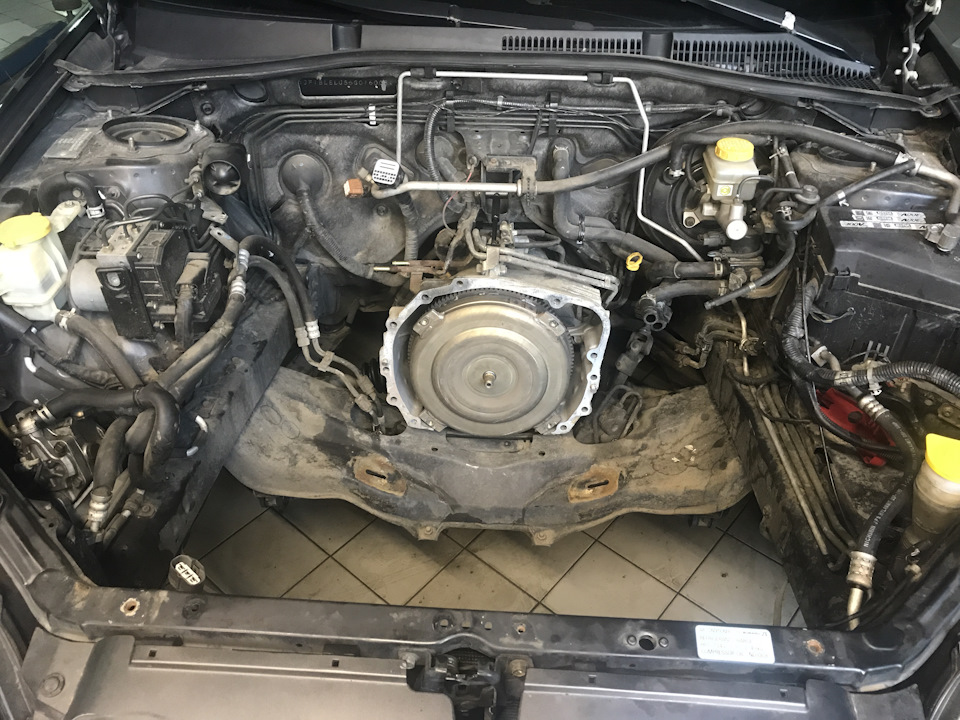 Заміна прокладок ГБЦ Subaru Legacy 3.0 1