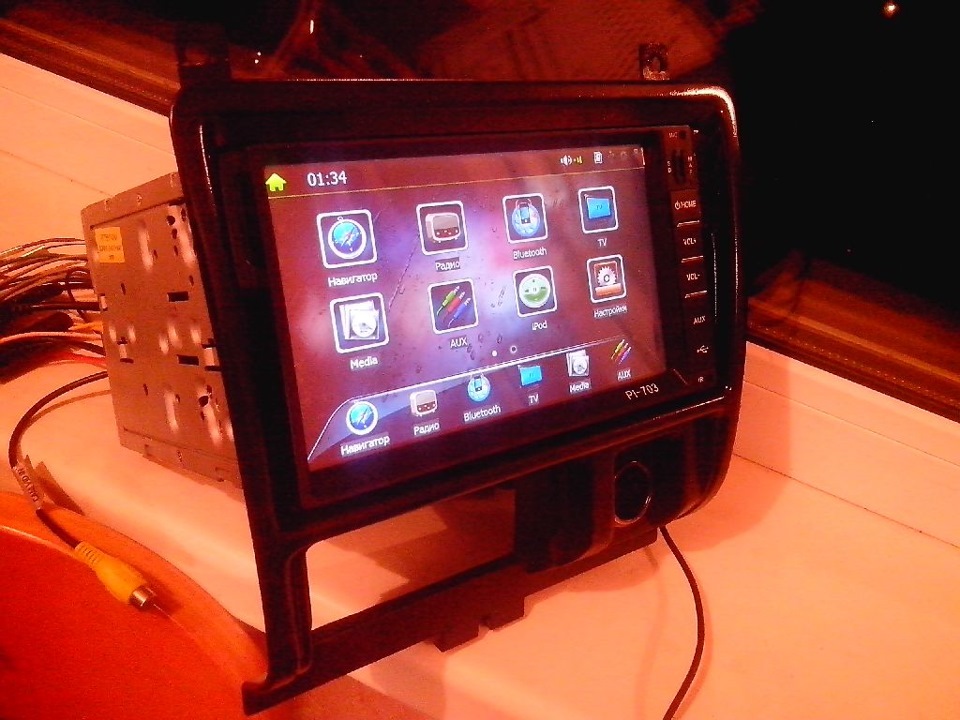 2 DIN PI-703 1