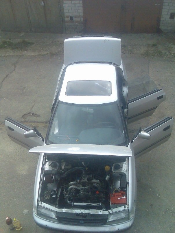 Завелася 2