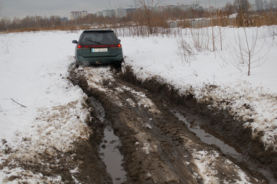 трохи проїхалися полем ;) нежданчик ) 4