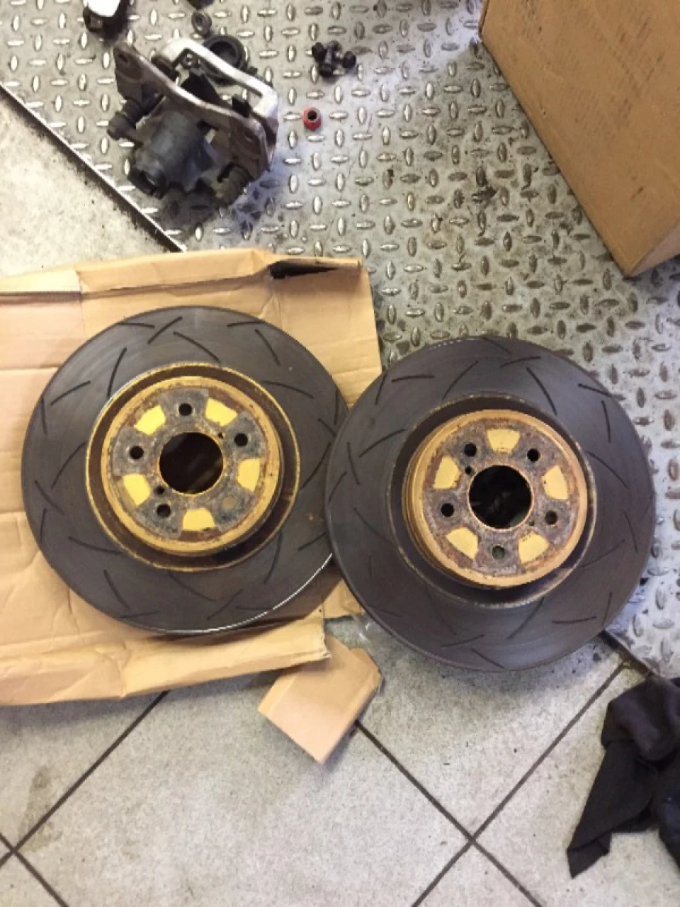 DBA 4000 Club Spec T3.