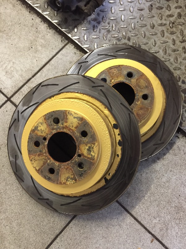 DBA 4000 Club Spec T3. 2