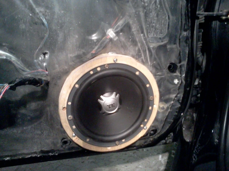 JBL колоночки)
