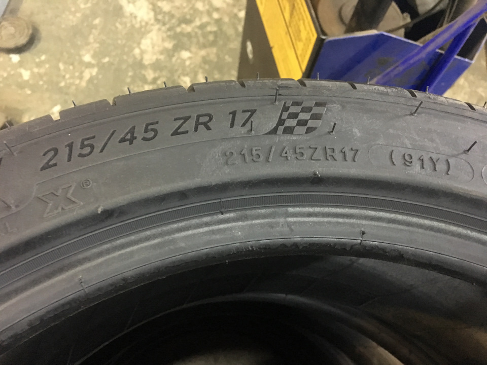 Durex 2 - Michelin Pilot Sport 4. 3