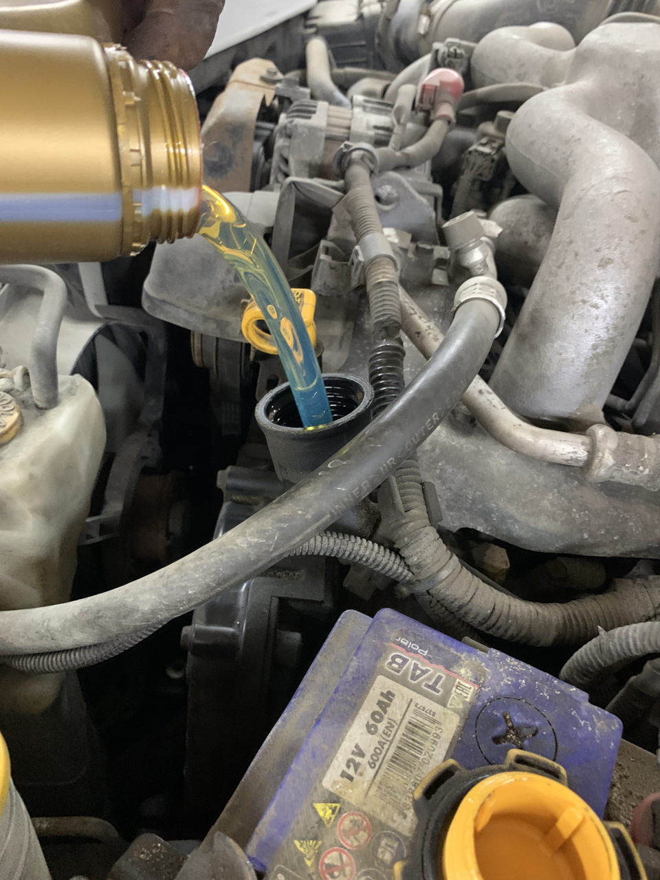 З VolgaOil M10ДМ на Sintec Super 10W40 1