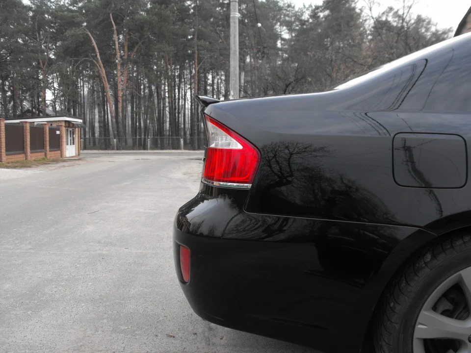 Поставив LIP SPOILER нібито STI