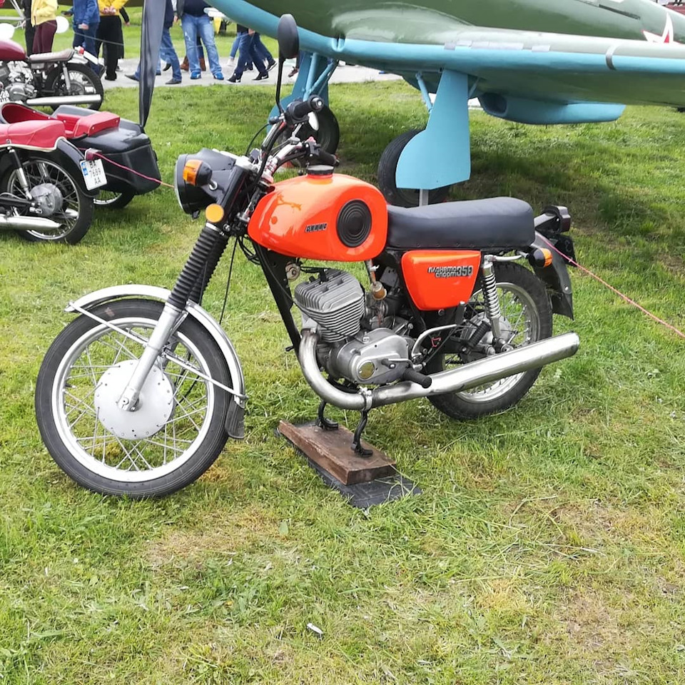Oldcarland10 4