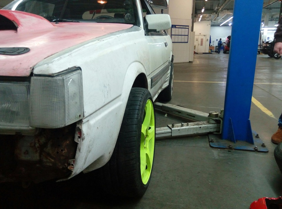 Прикупив трошки r18 Sparco RTT 524 8jj et34 під 6pot гальма 5