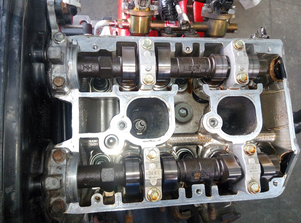 Регулювання клапанів ej20gdw та заміна маслонасоса на 12й 5