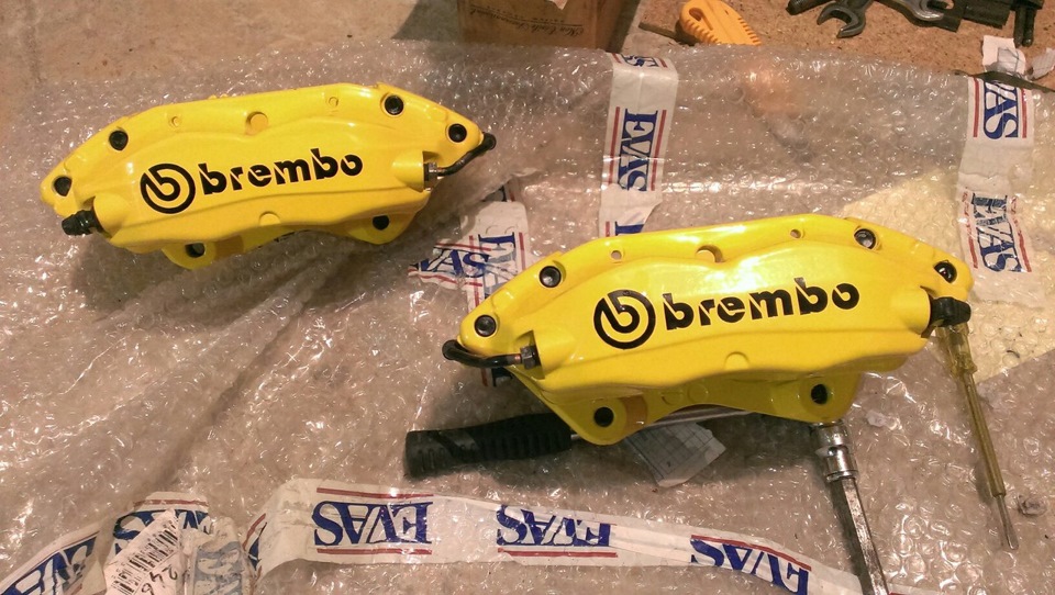 Займаюсь переборкою та повною реставрацією супортів BREMBO 4pot, 6pot z17 та z18 2