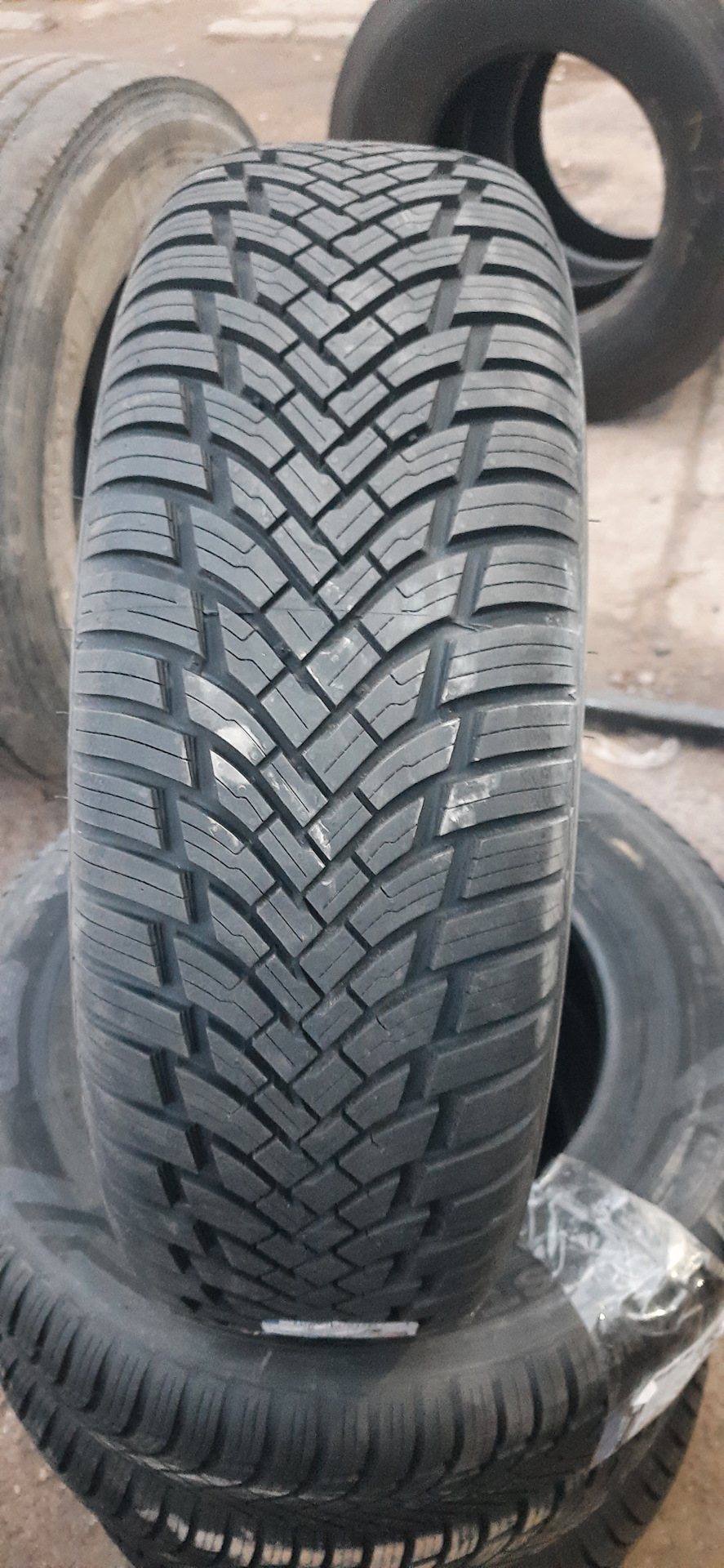 215/65 r16 5