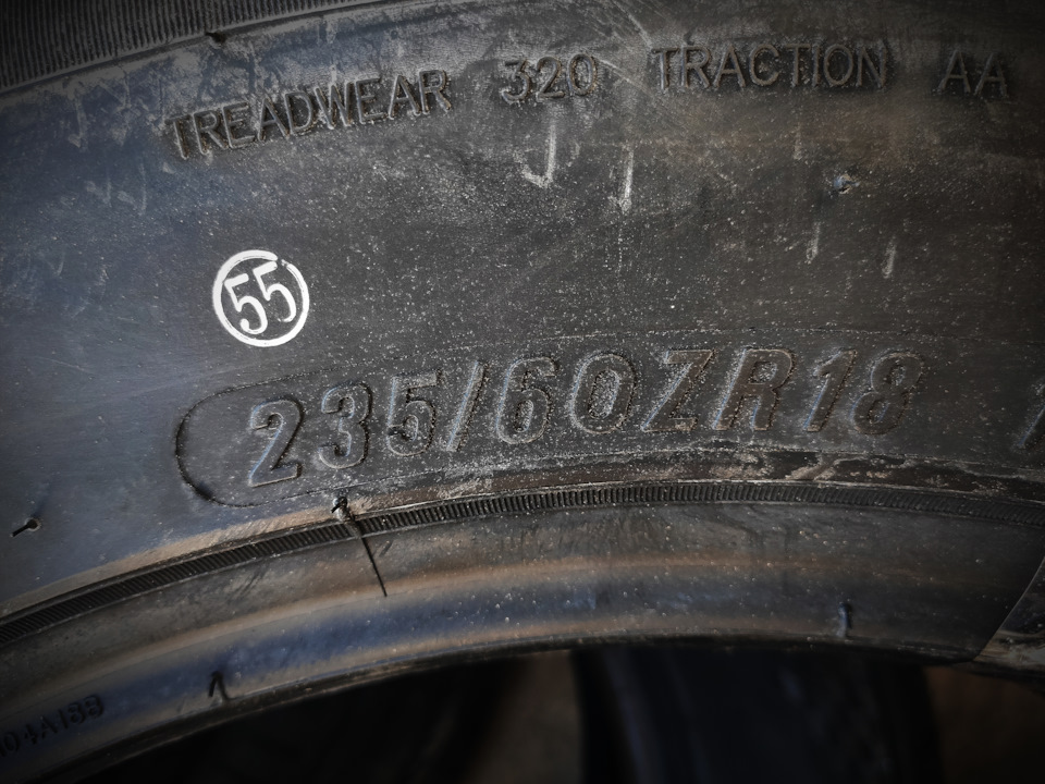 Літня ultra high performance гума Maxxis Victra Sport 5 235/60 R18 107W 4