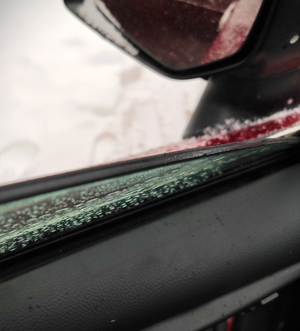 Ставимо подвійне ламіноване скло у дверях Subaru Outback 5