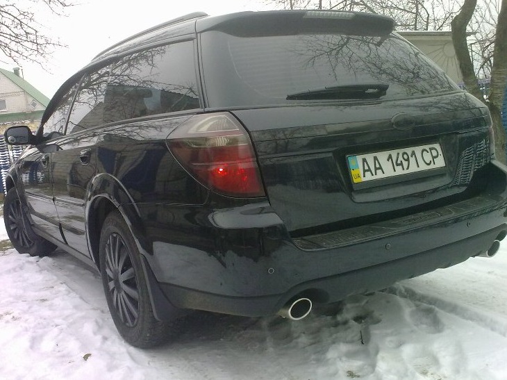 Видалення хрому на задній частині авто 1