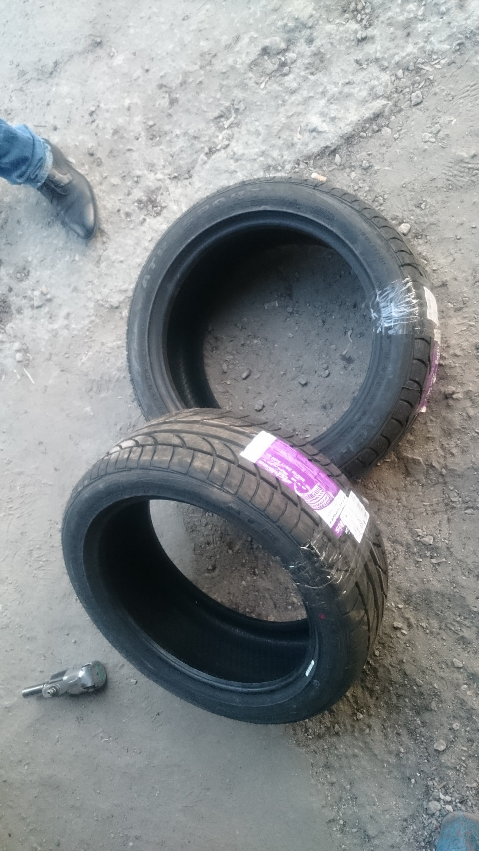 Перевзувся в літо 225/45 zr17 Achilles ATR Sport 2
