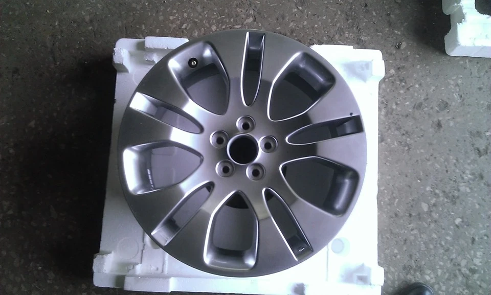 RAYS Volk Racing GT-C R17 7J PCD 5*100 ET 43
