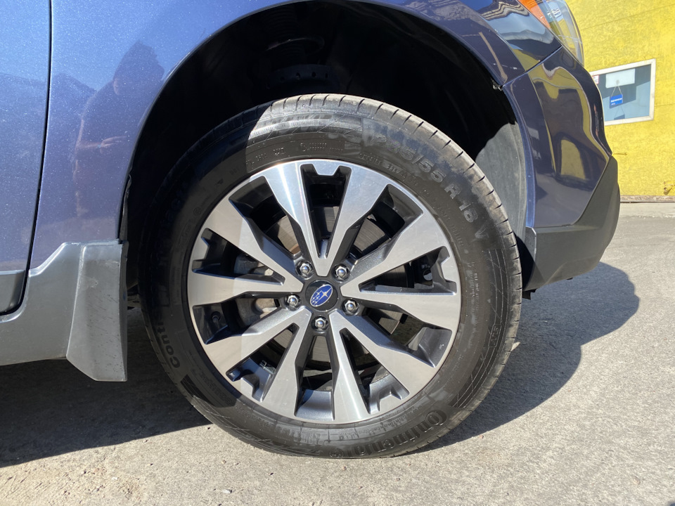 Заміна літньої гуми на Continental ContiSportContact5 SUV 3