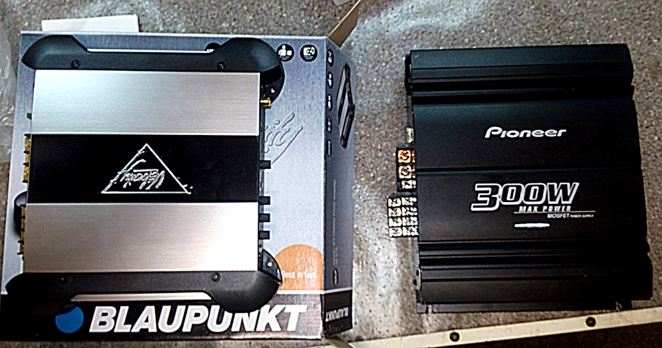 Підсилювач Blaupunkt VA275 замість pioneer 3