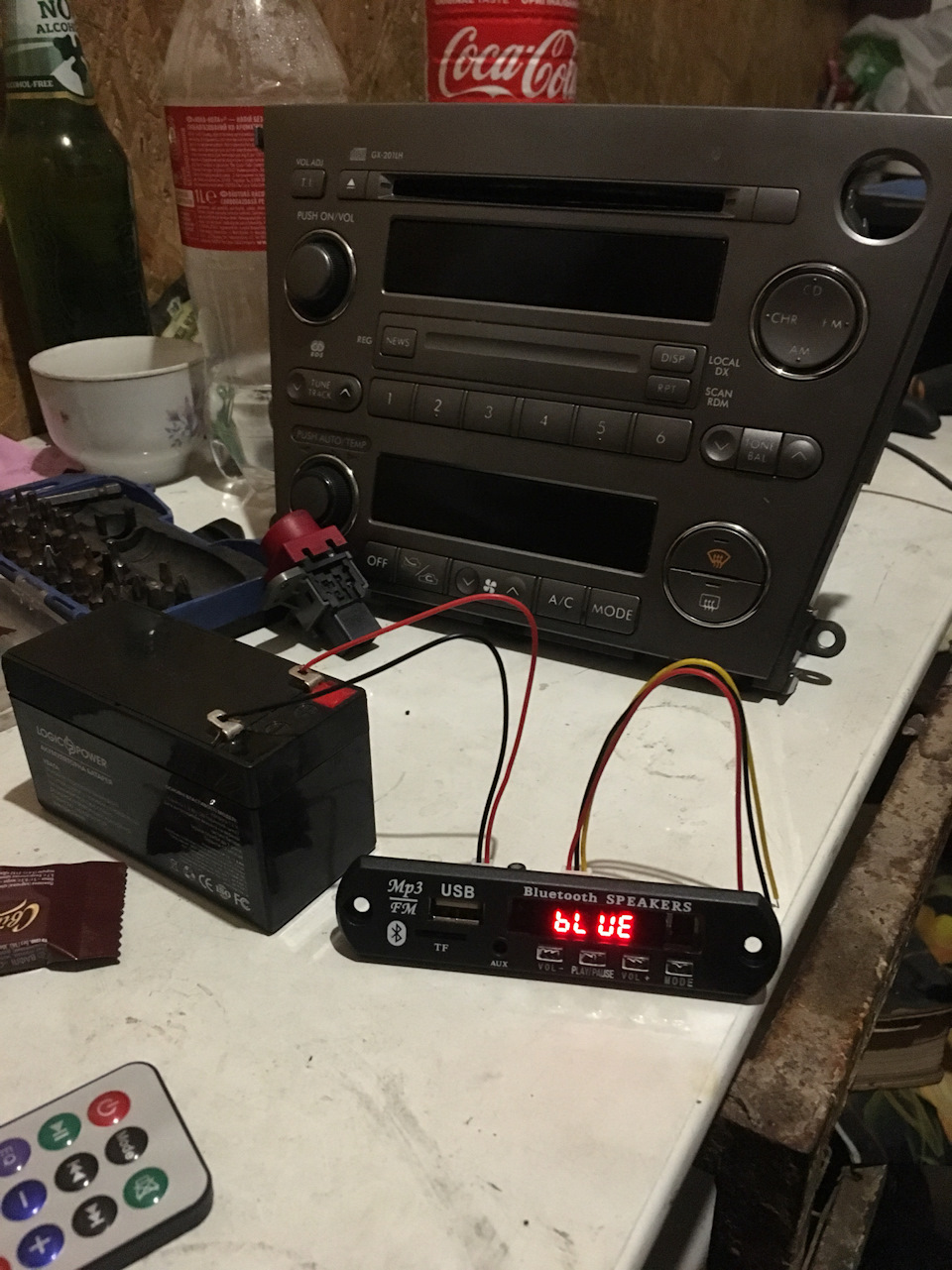 AUX&bluetooth замість CD 4