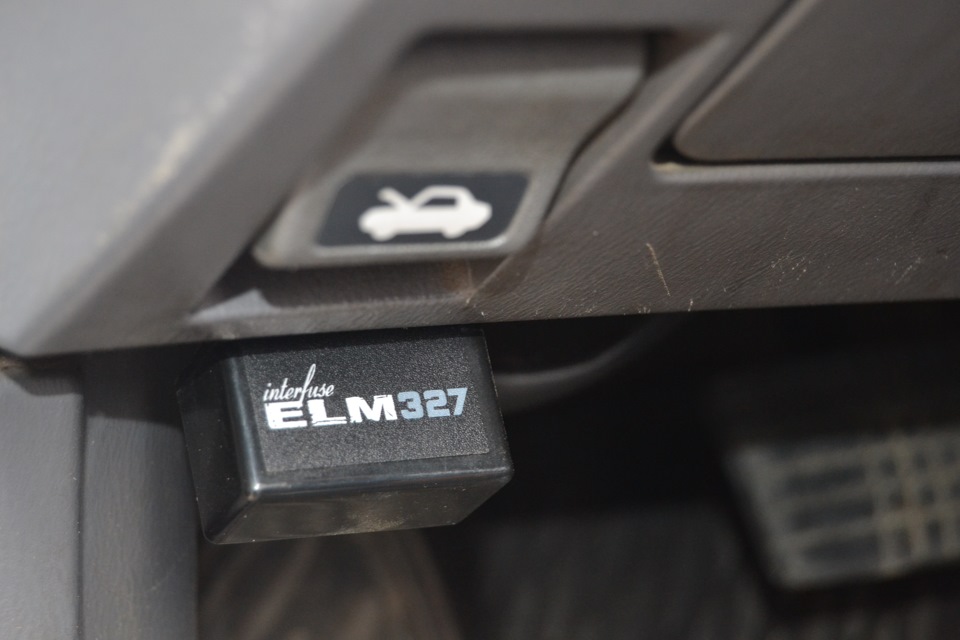 прикупив автосканер ELM 327 3