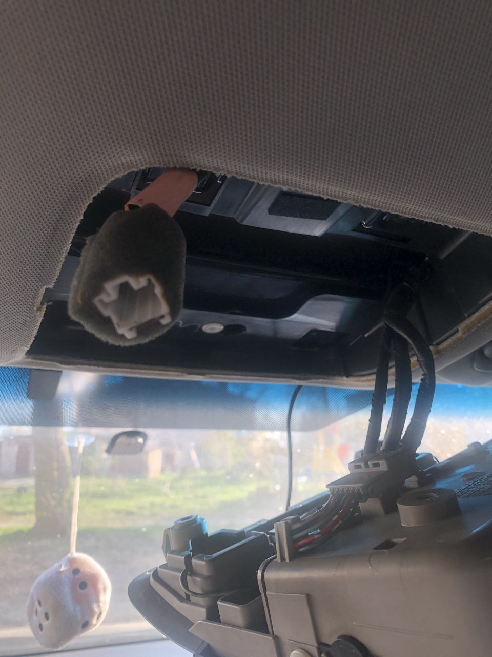 Дзеркало з автозатемненням 5