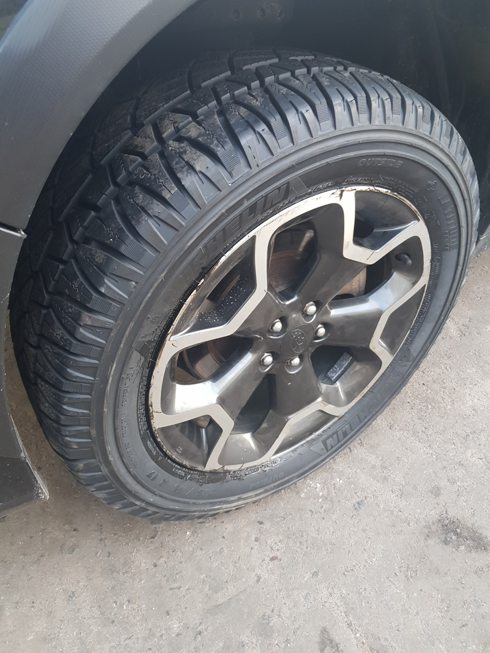 Перевзув свого малюка в Michelin latitude cross 235 55 17 3