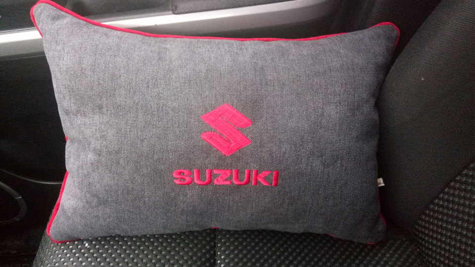 Подушка в авто 4