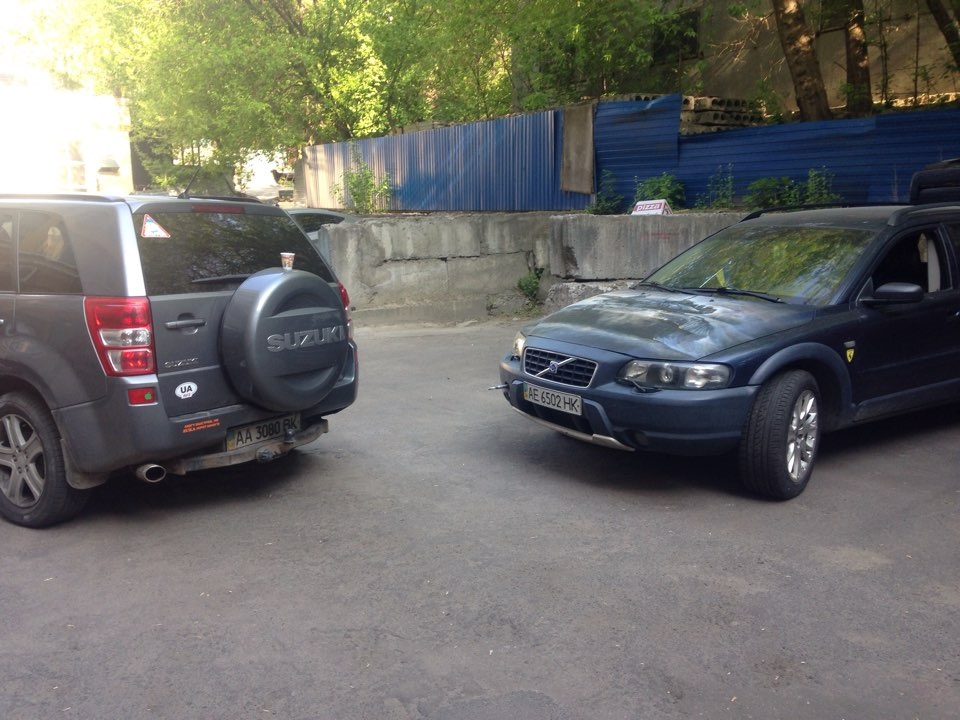 Suzuki vs Volvo 2