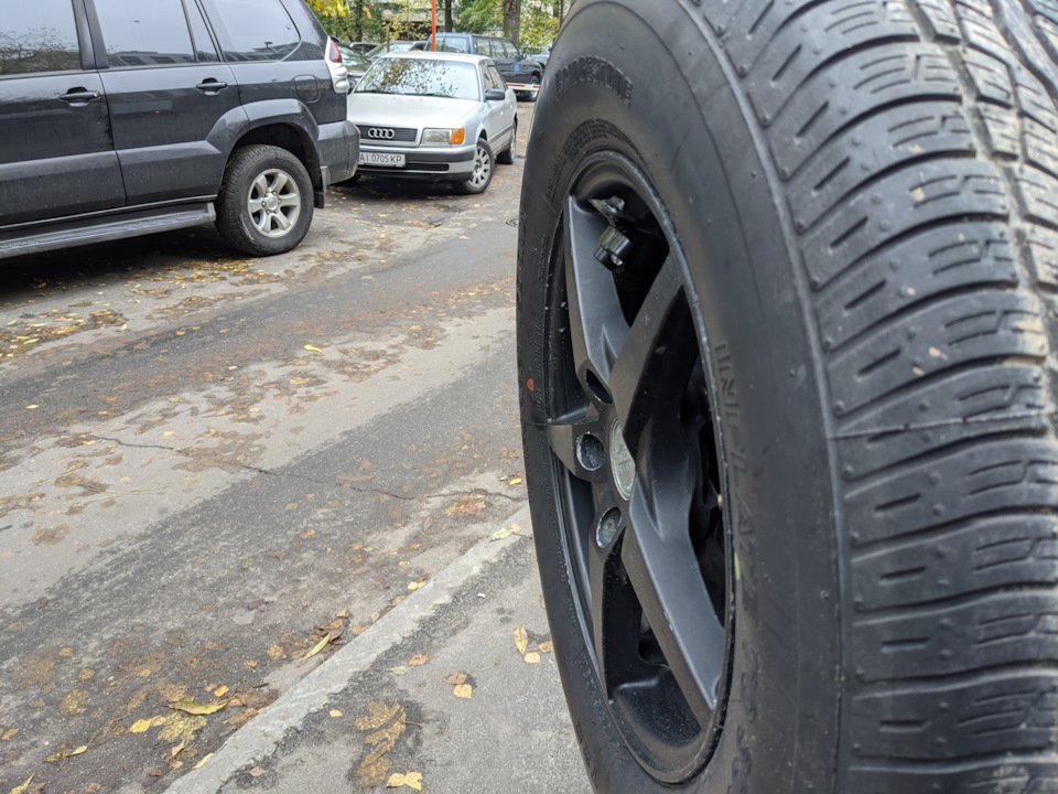 Перенесення камери на кронштейн запаски 3