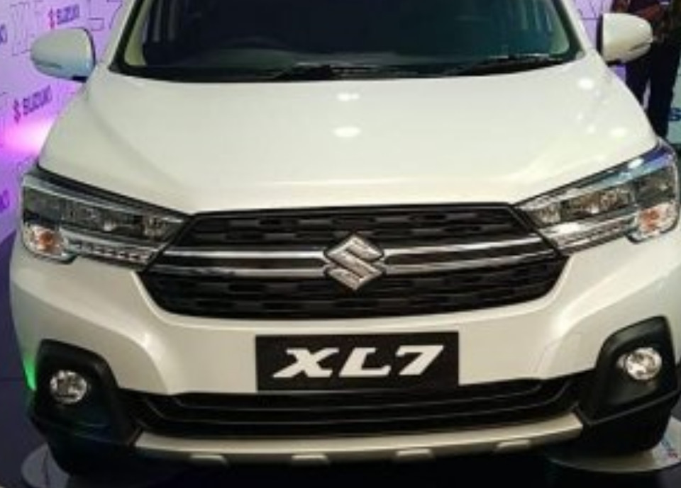 Suzuki XL7 new 1