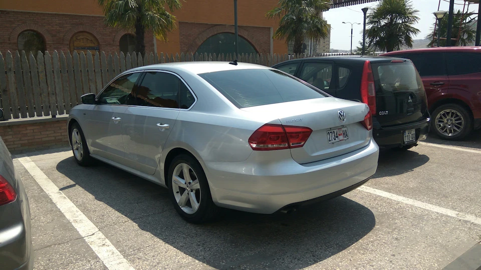 Привезли Passat