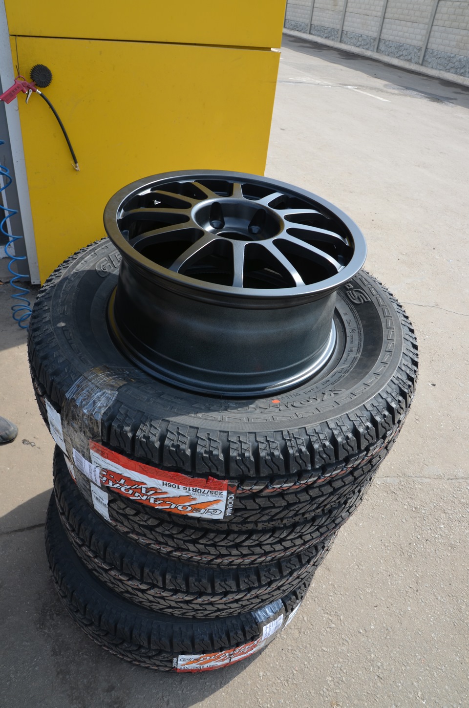 Коліси 235/70 R16 5