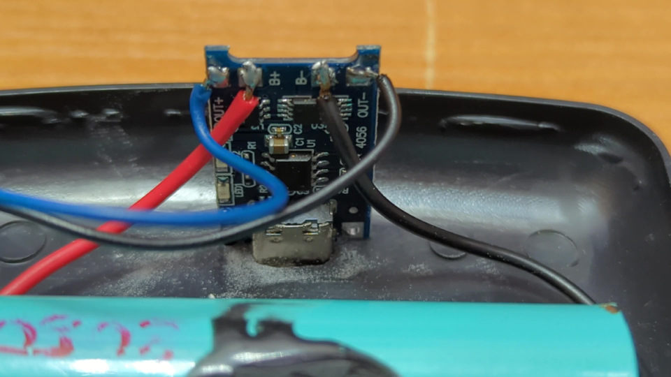 Переробка живлення мультиметра від Li-Ion 18650. Крону - геть 3