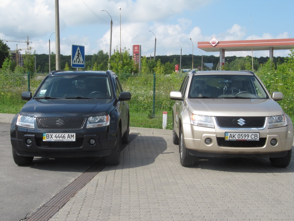 Зустріч двох Grand Vitara 2.7 V6 у Хмельницькому 2