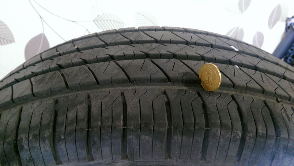 Продам Б/У Michelin Energy lx4 225/65/r17 (тимчасове) 3