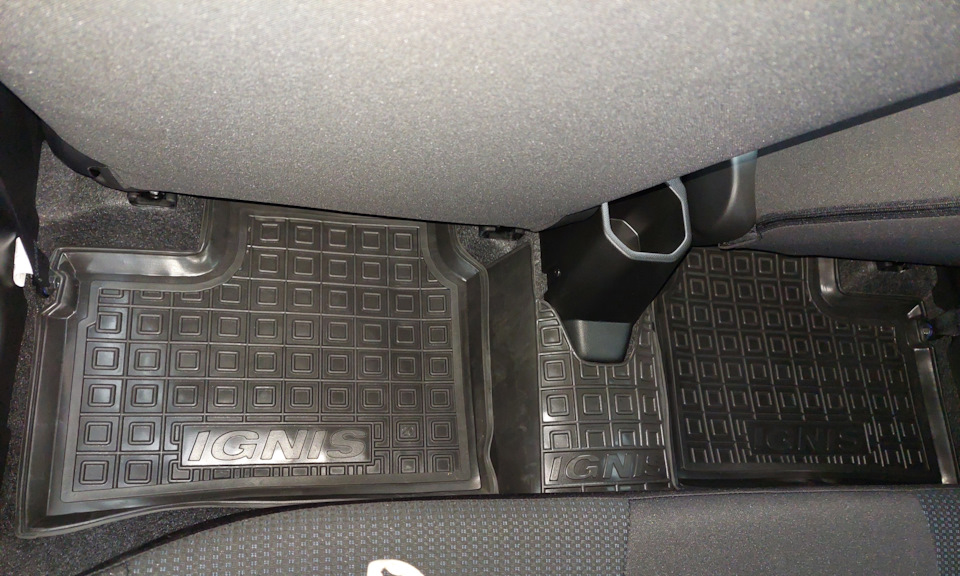 Килимки Avto-Gumm в салон і багажник Suzuki Ignis (2G) 2