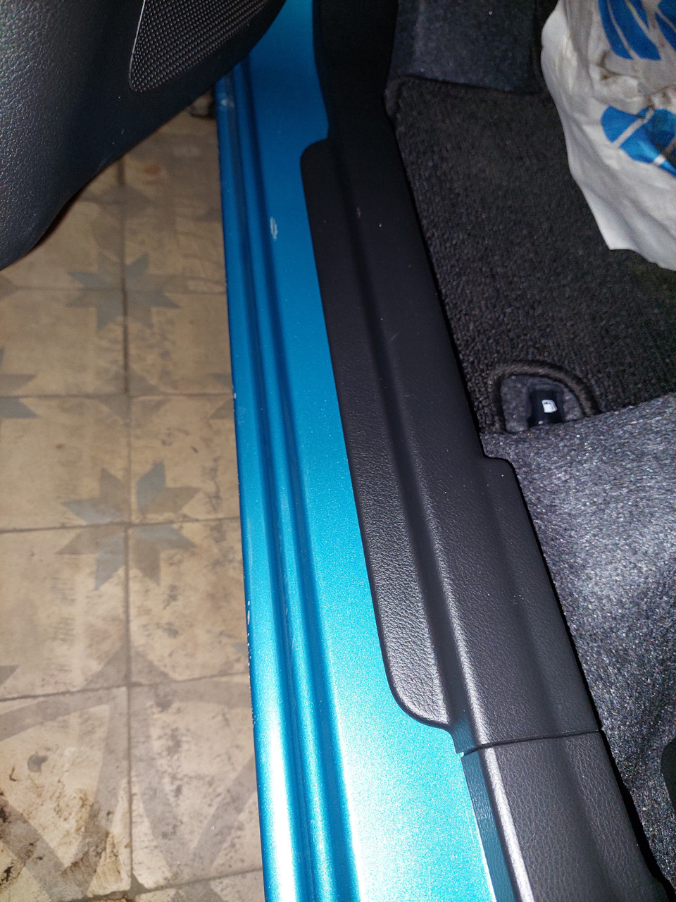 Накладки на пороги Suzuki Ignis (2G) 2