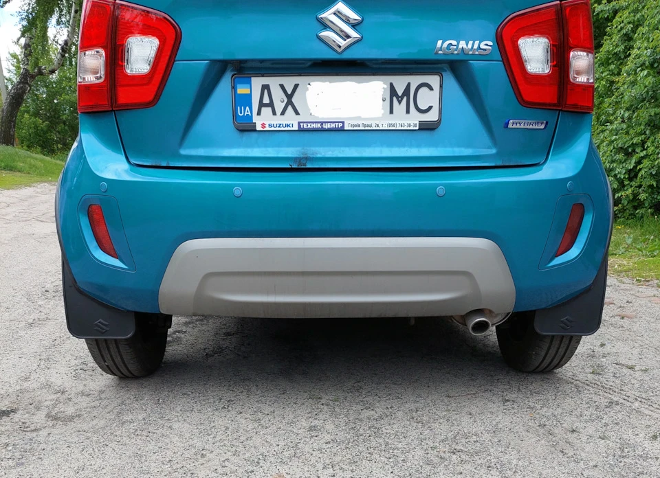 Встановлення брудоуловлювачів (бризковиків) на Suzuki Ignis (2G)