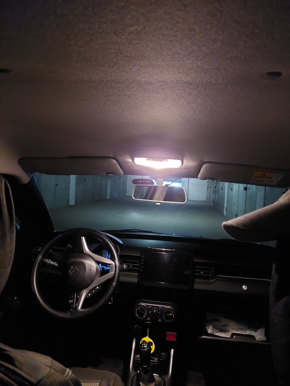 Заміна ламп розжарювання на LED (салон, багажник) у Suzuki Ignis (2G) 3