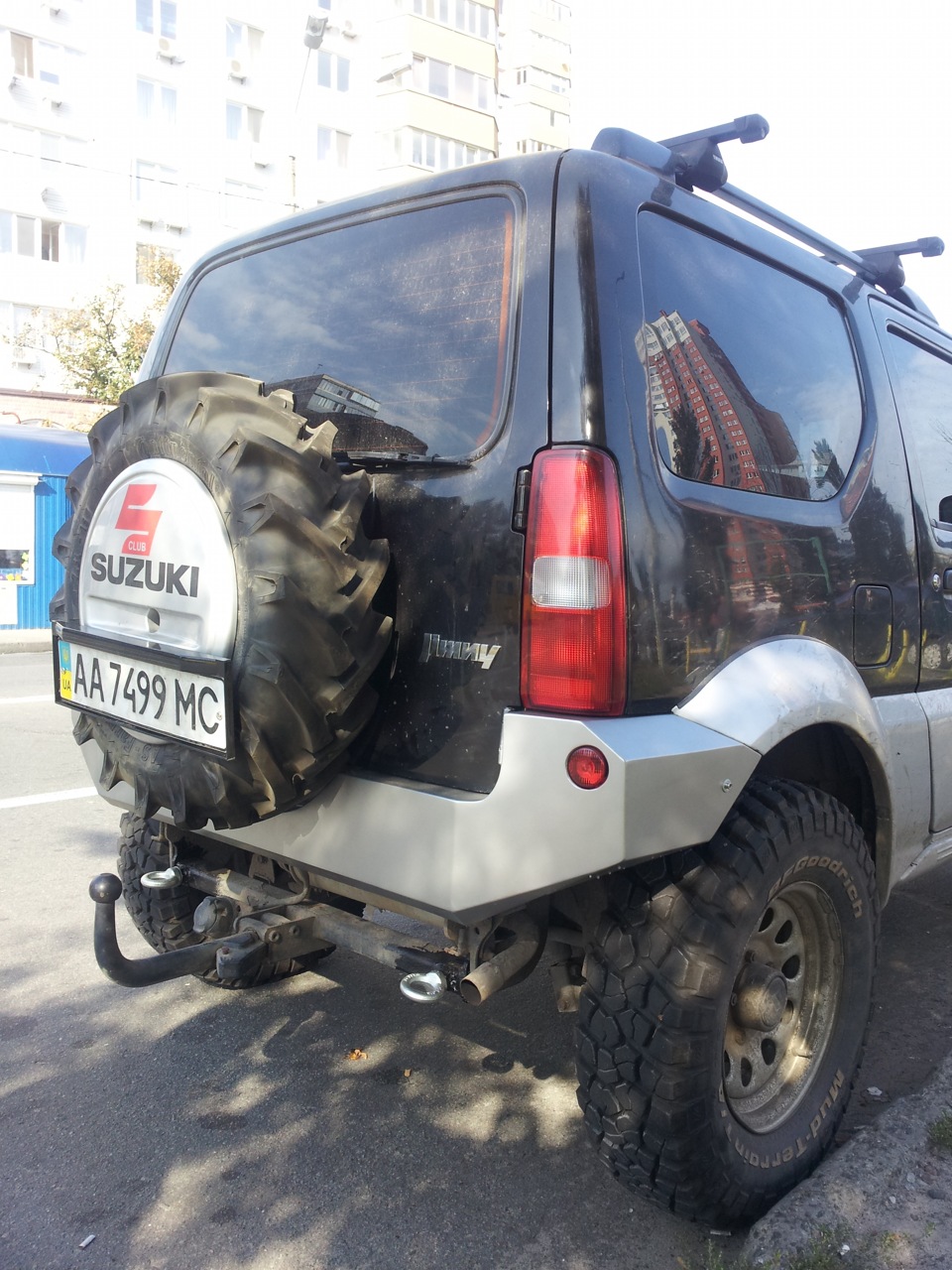 Бампер задній 2