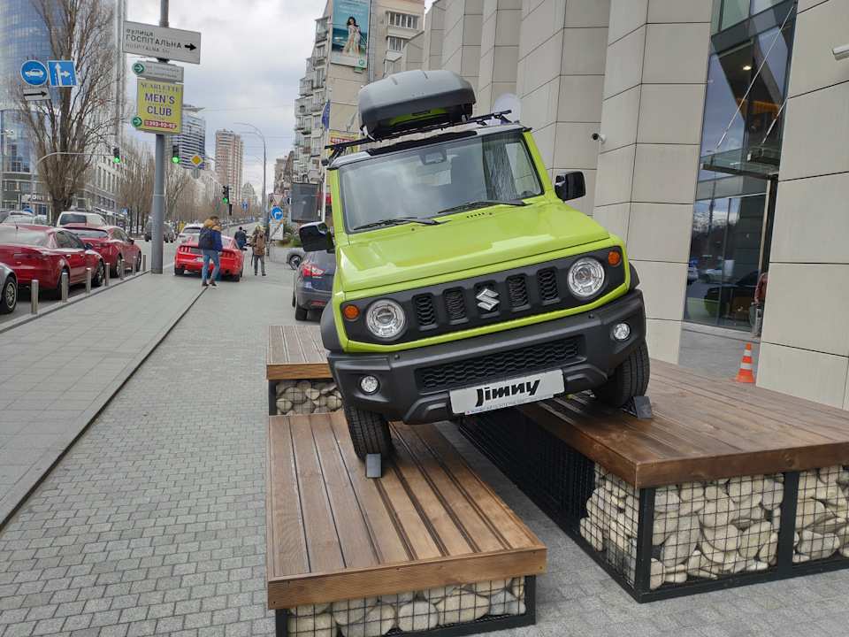 Новий Jimny вже у Києві 2