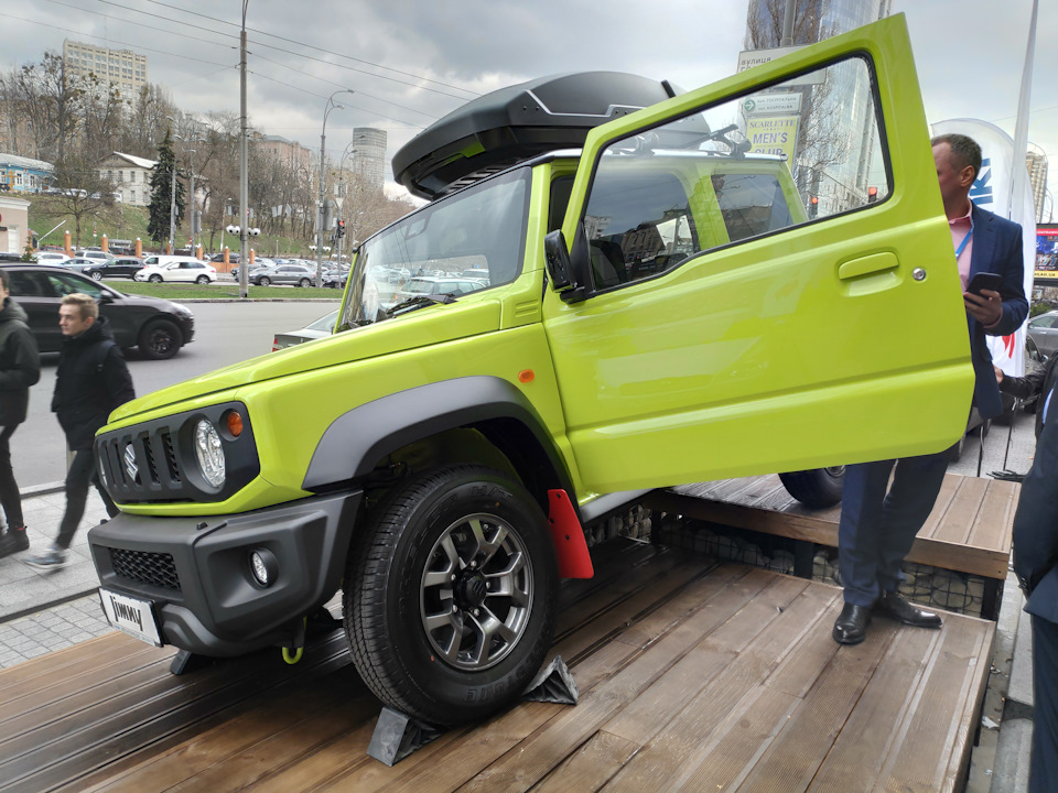 Новий Jimny вже у Києві 5