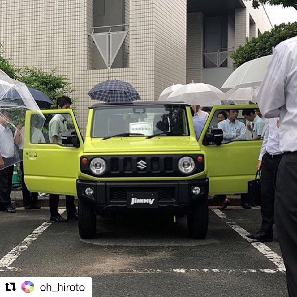 Suzuki Jimny четвертого покоління: перші фото без камуфляжу 1