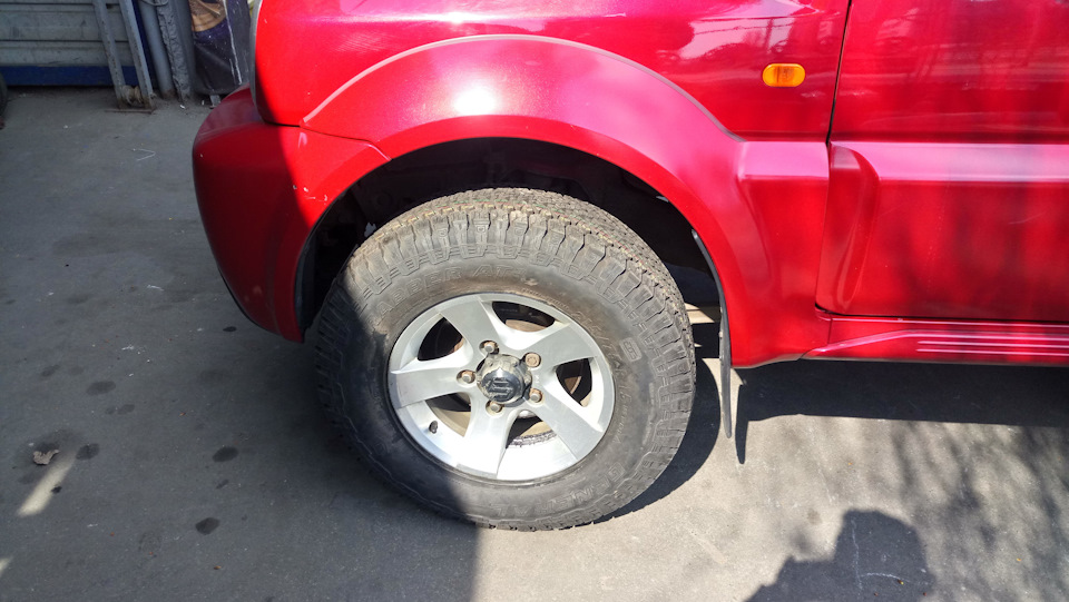 Переобуваємося в 215/75R15 АТшку 1