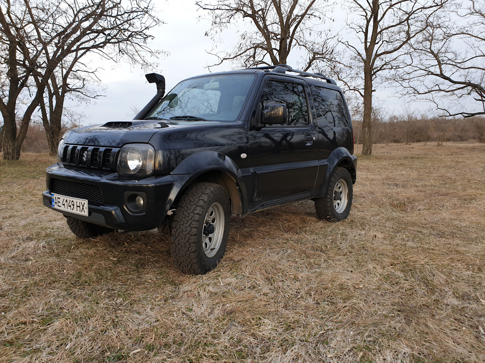 Поставив BF Goodrich 215/75 R15 3
