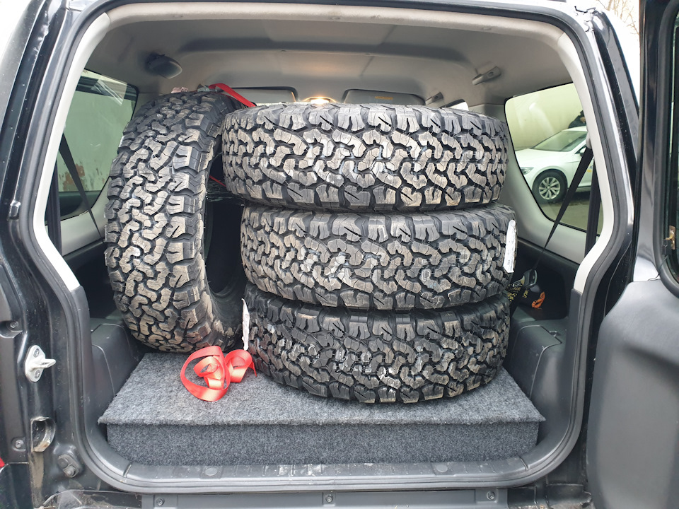 Поставив BF Goodrich 215/75 R15 4