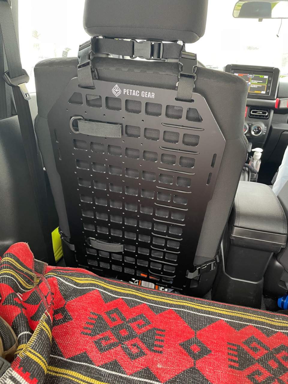 Molle панель на спинку сидіння 2
