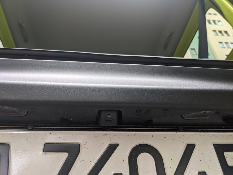 Камера заднього виду 2